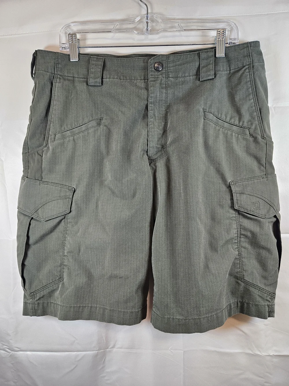 5.11 Tactical Olive Cargo Shorts Men's 8 Pocket Utility Hiking Camping Fisherman